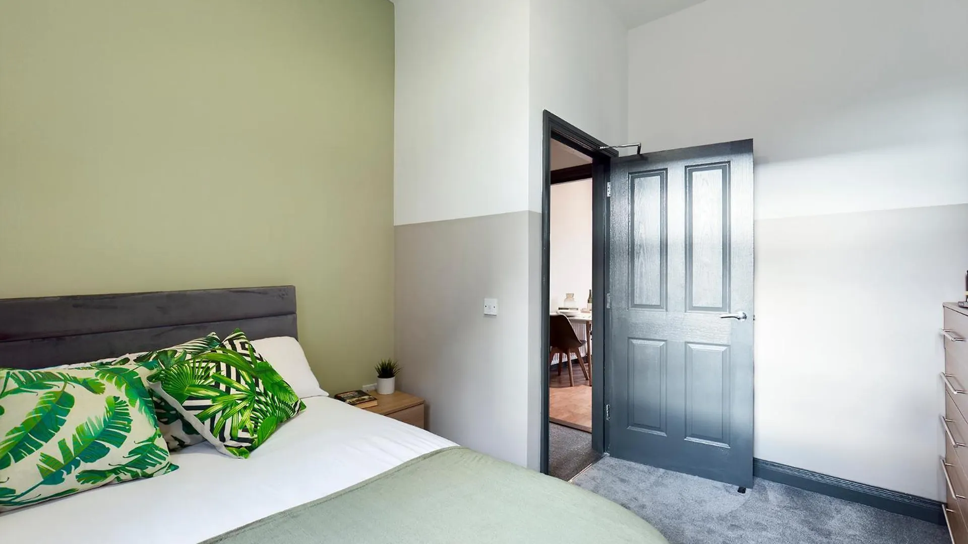No. 3 Eglantine Avenue, Lisburn Road Apartment Belfast